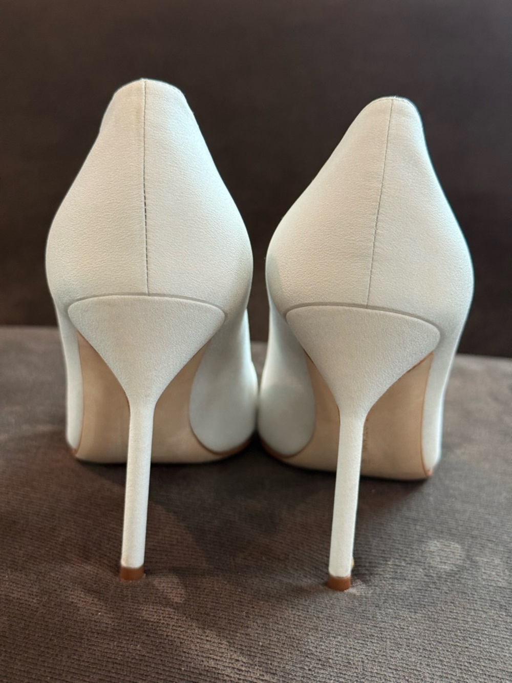 Manolo Blahnik Crepdechine Pumps - Picture 3 of 15